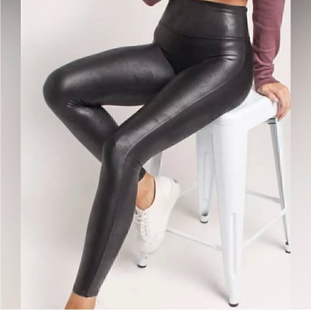 EUC SPANXshape™ Shaping Waistband Faux Leather Leggings in Black - Size S,M & L